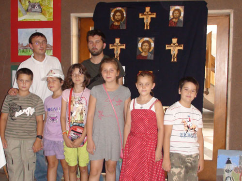 Foto expozitie "Prietenii Curcubeului" (c) eMM.ro